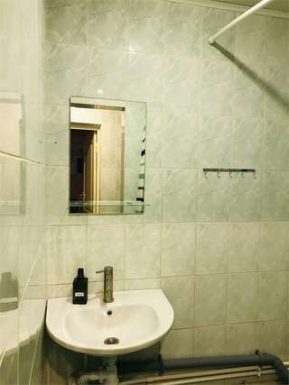 Гостиница Рассвет Саранск Трехместный номер с общим туалетом-5